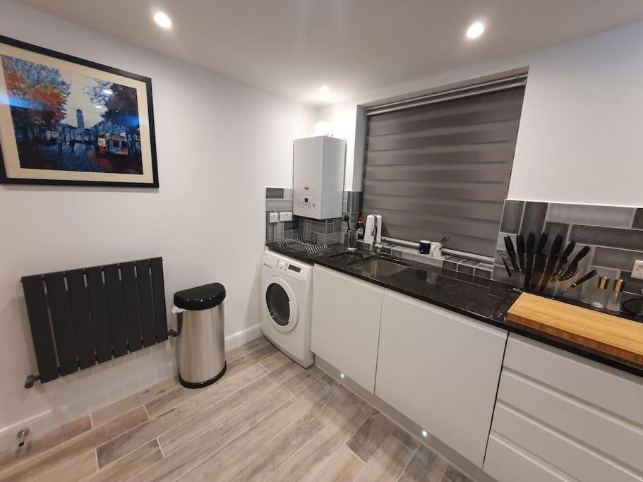 Luton Town Centre Executive Apartment エクステリア 写真