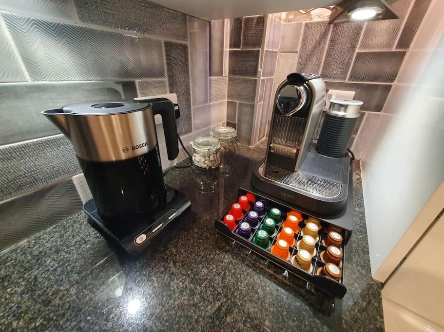 Luton Town Centre Executive Apartment エクステリア 写真