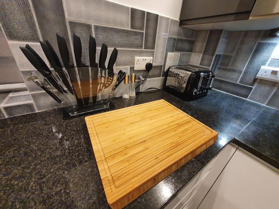 Luton Town Centre Executive Apartment エクステリア 写真