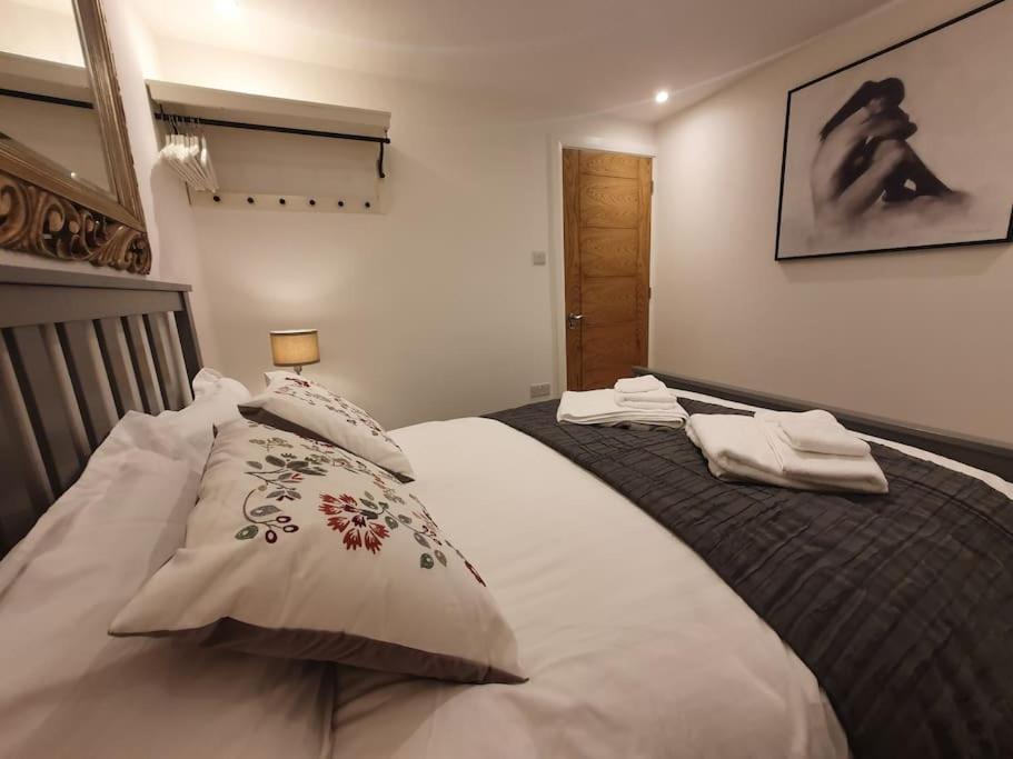 Luton Town Centre Executive Apartment エクステリア 写真